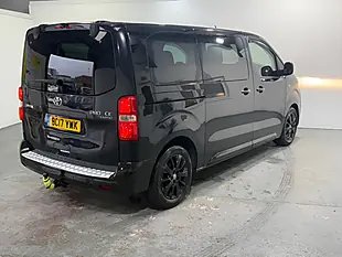 Used 2017 Toyota Proace Verso Family Medium Black - Interior and Exterior details 6