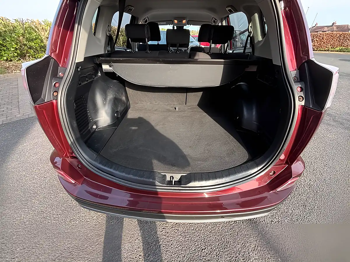 Used 2017 Toyota RAV4 Business Edition Maroon - Interior and Exterior details 7