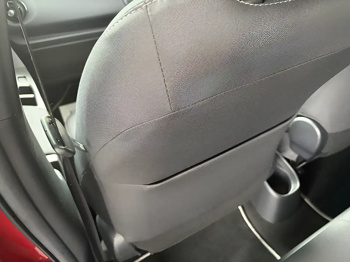 Used 2017 Toyota Yaris Bi-Tone Black - Interior and Exterior details 13