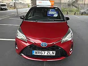 Used 2017 Toyota Yaris Bi-Tone Black - Interior and Exterior details 3