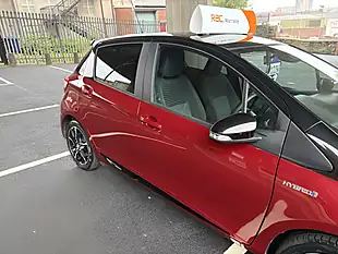 Used 2017 Toyota Yaris Bi-Tone Black - Interior and Exterior details 7