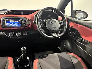 Used 2017 Toyota Yaris Blue Bi-Tone Red - Interior and Exterior details 13