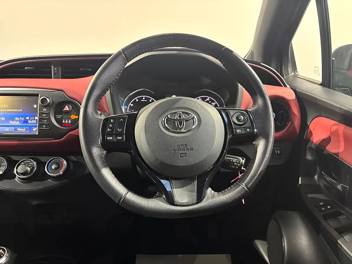 Used 2017 Toyota Yaris Blue Bi-Tone Red - Interior and Exterior details 19