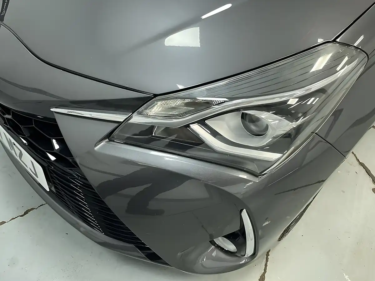 Used 2017 Toyota Yaris Design Grey - Interior and Exterior details 5