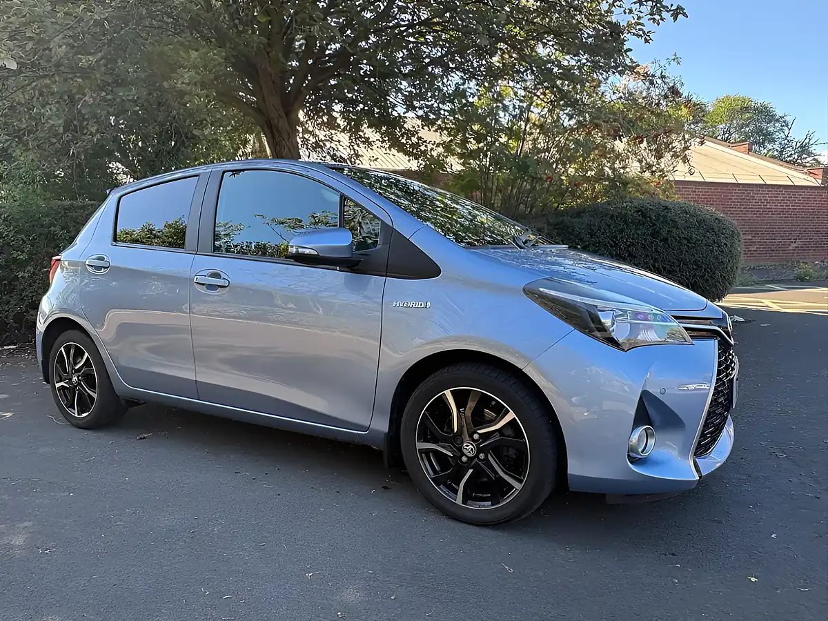 Used 2017 Toyota Yaris Design Island Blue Metallic - Interior and Exterior details 2
