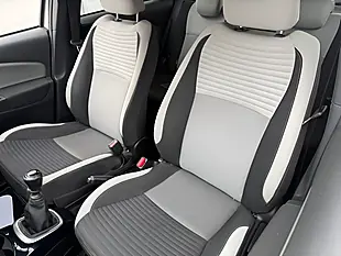 Used 2017 Toyota Yaris Design White - Interior and Exterior details 11