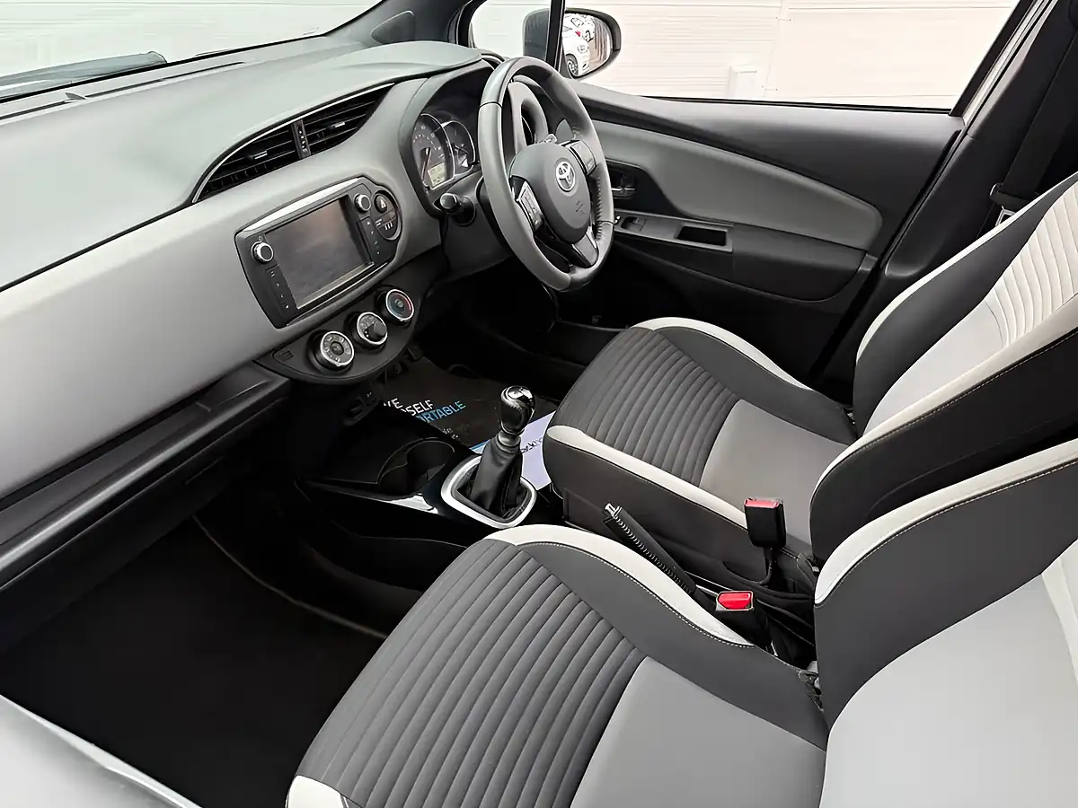 Used 2017 Toyota Yaris Design White - Interior and Exterior details 2