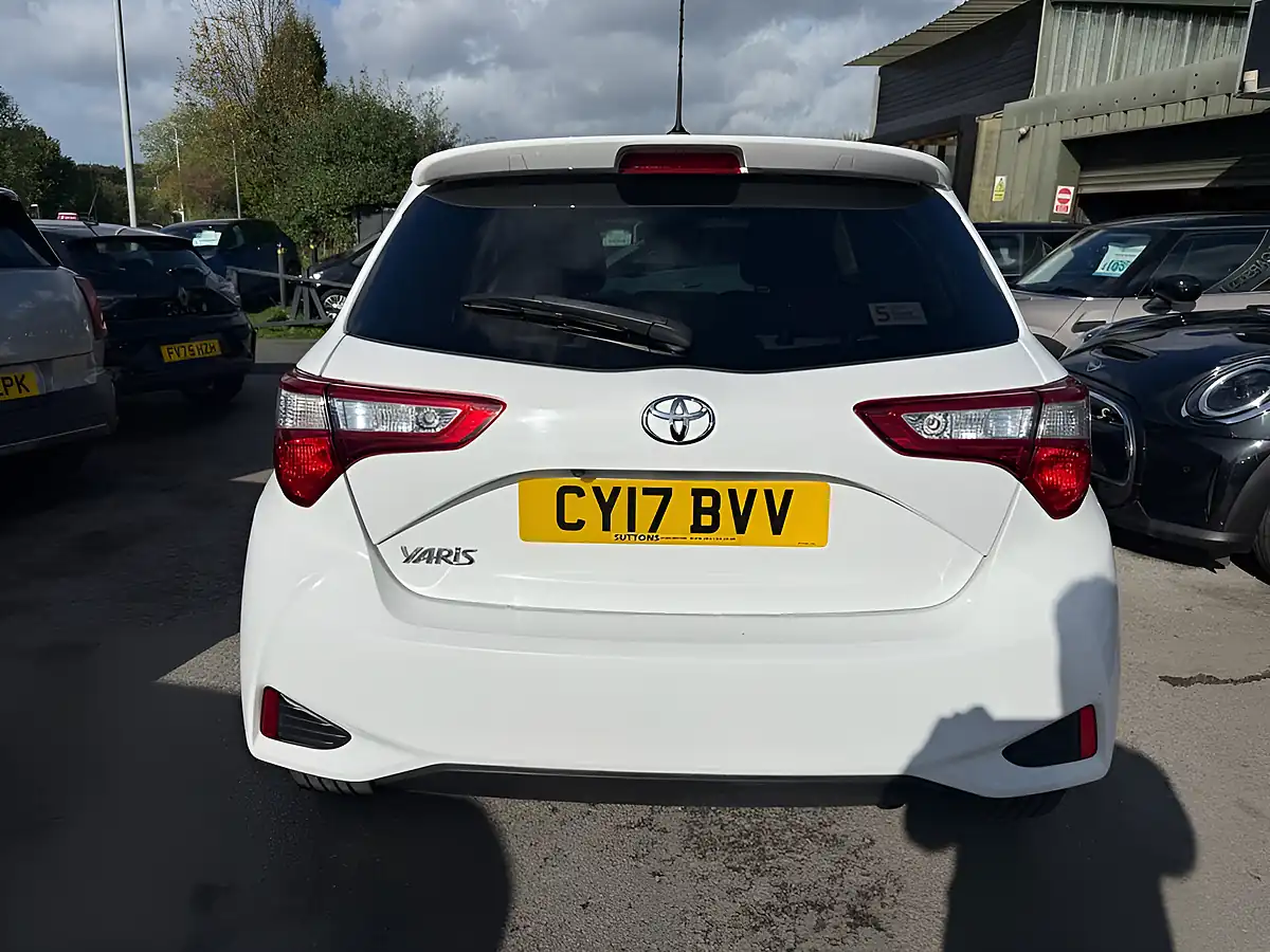 Used 2017 Toyota Yaris Design White - Interior and Exterior details 8
