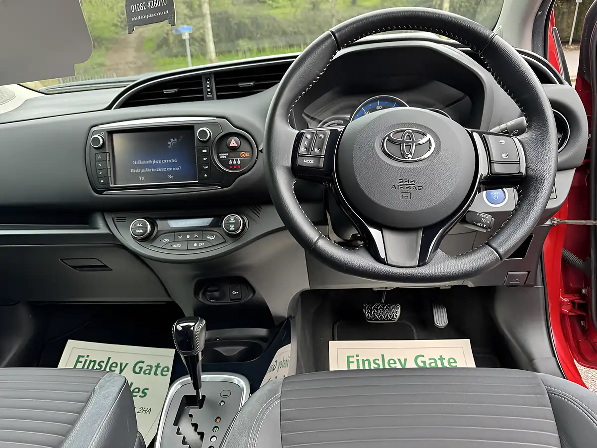 Used 2017 Toyota Yaris Excel M-Drive S Red - Interior and Exterior details 2