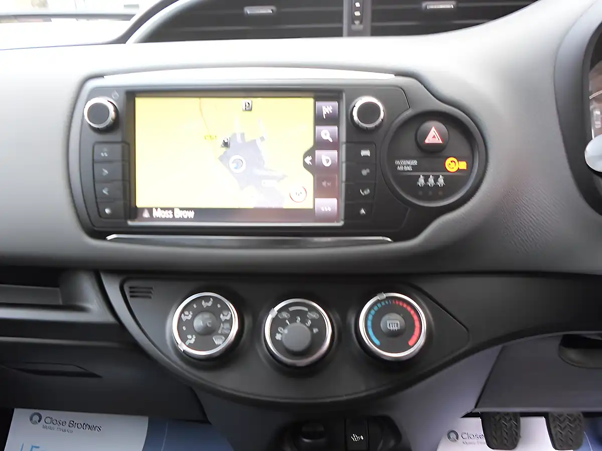 Used 2017 Toyota Yaris Icon Clearwater Blue - Interior and Exterior details 7