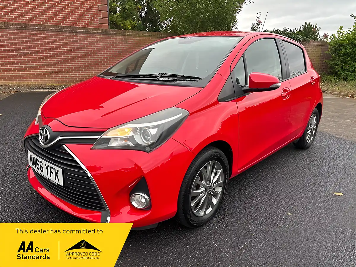 Used 2017 Toyota Yaris Icon M-Drive Red - Front View