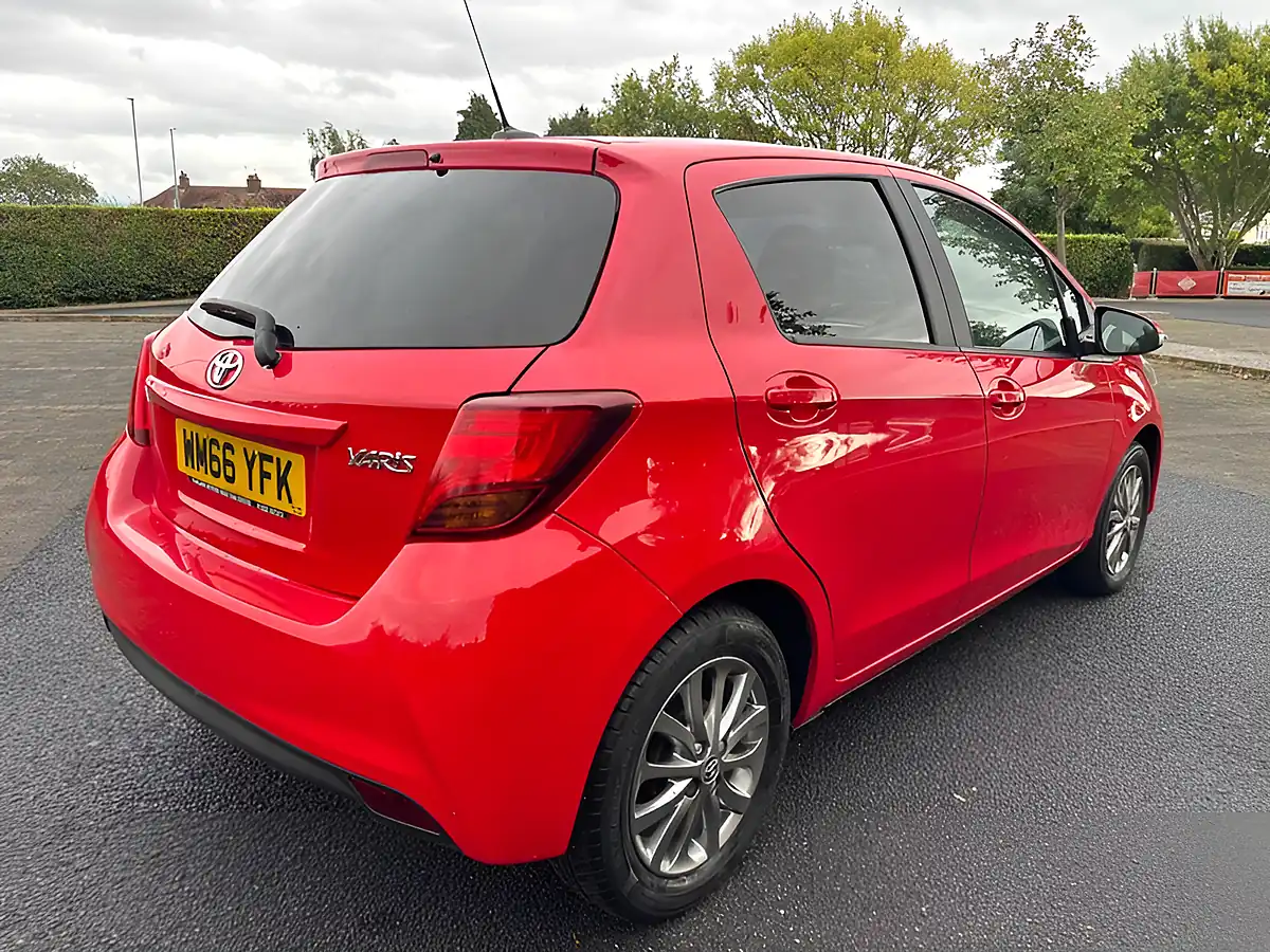 Used 2017 Toyota Yaris Icon M-Drive Red - Interior and Exterior details 8