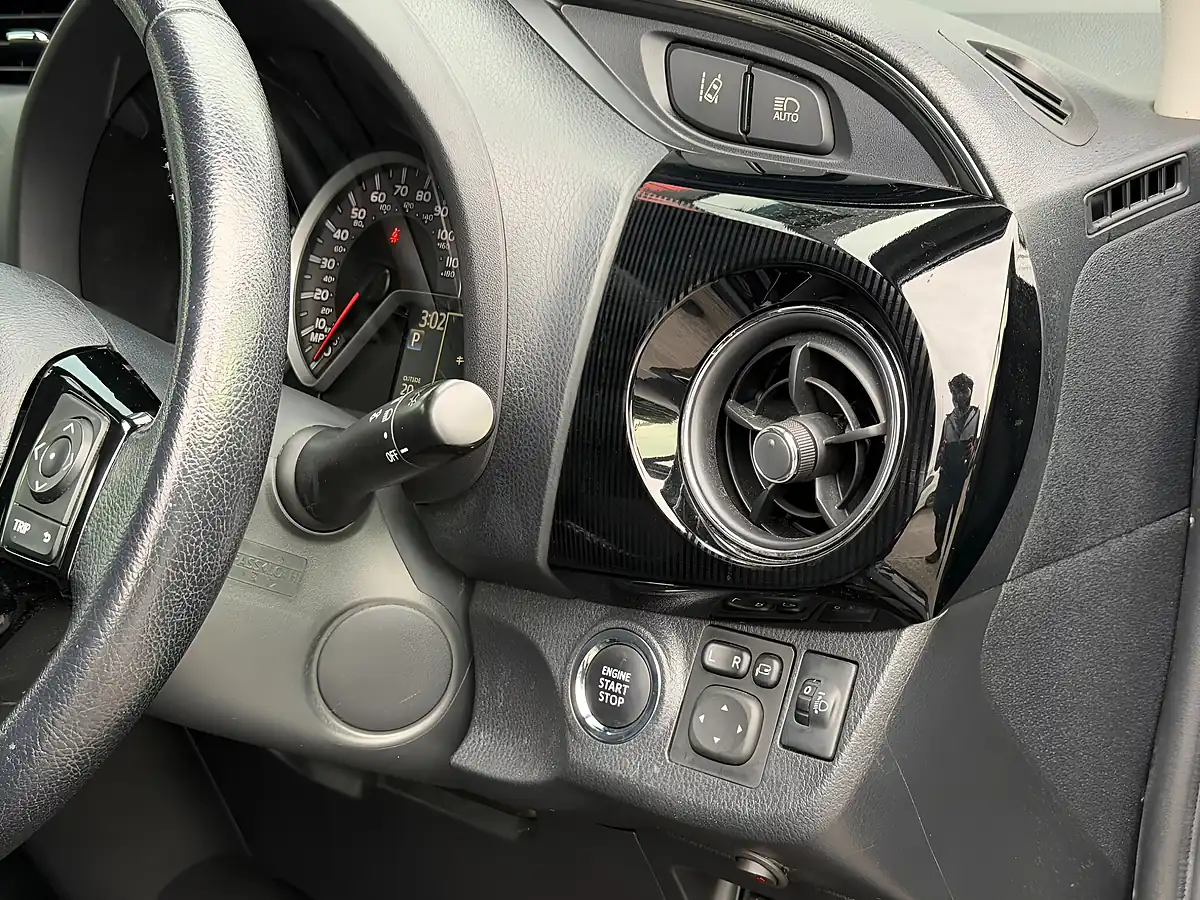 Used 2017 Toyota Yaris Icon Multidrive S Black - Interior and Exterior details 12