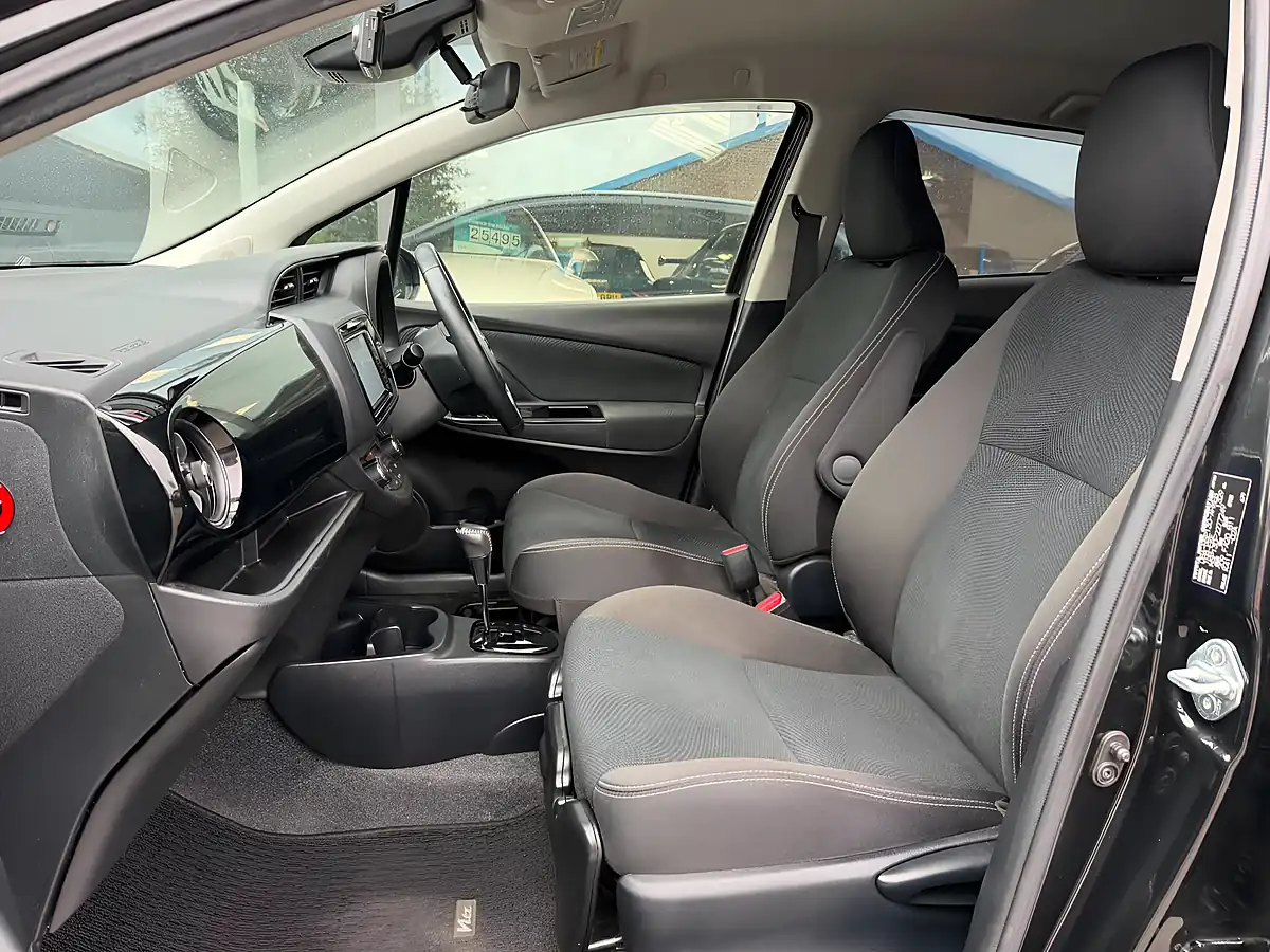 Used 2017 Toyota Yaris Icon Multidrive S Black - Interior and Exterior details 3