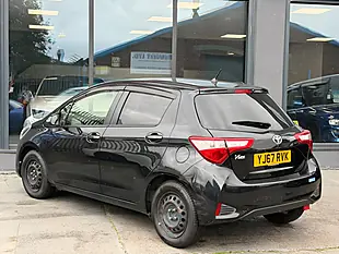 Used 2017 Toyota Yaris Icon Multidrive S Black - Interior and Exterior details 5