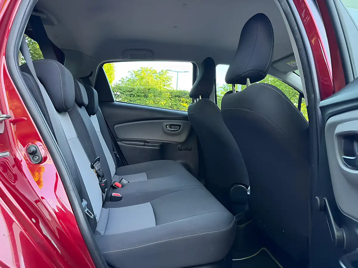 Used 2017 Toyota Yaris Icon Red - Interior and Exterior details 12