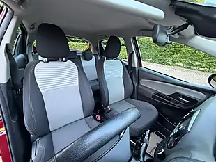 Used 2017 Toyota Yaris Icon Red - Interior and Exterior details 13