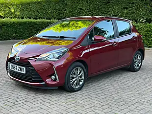 Used 2017 Toyota Yaris Icon Red - Interior and Exterior details 3