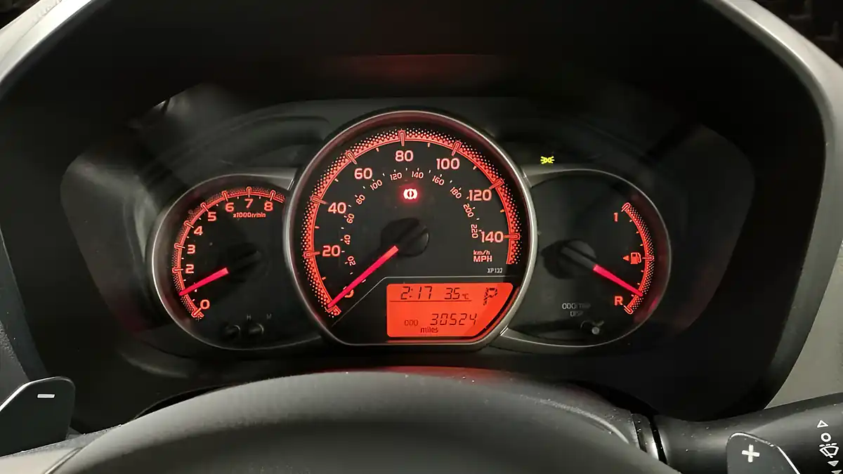 Used 2017 Toyota Yaris Icon Red - Interior and Exterior details 13