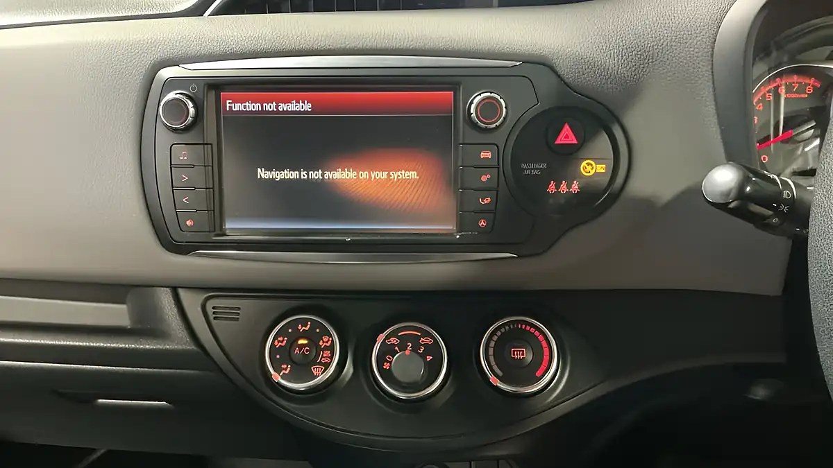 Used 2017 Toyota Yaris Icon Red - Interior and Exterior details 14
