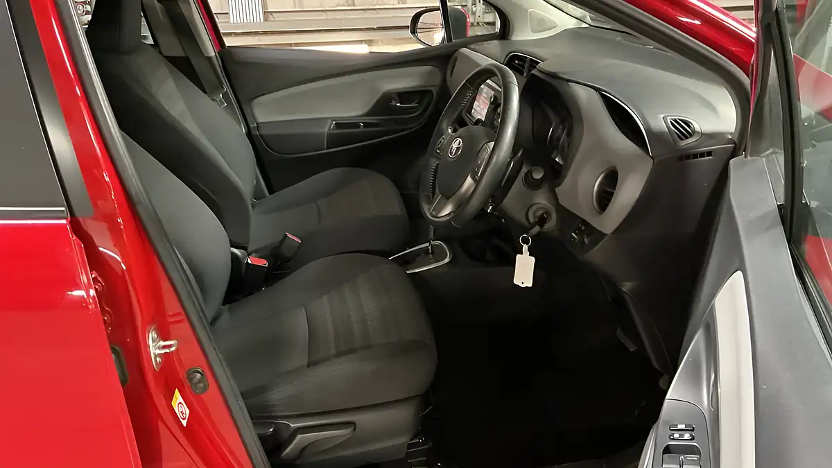 Used 2017 Toyota Yaris Icon Red - Interior and Exterior details 2