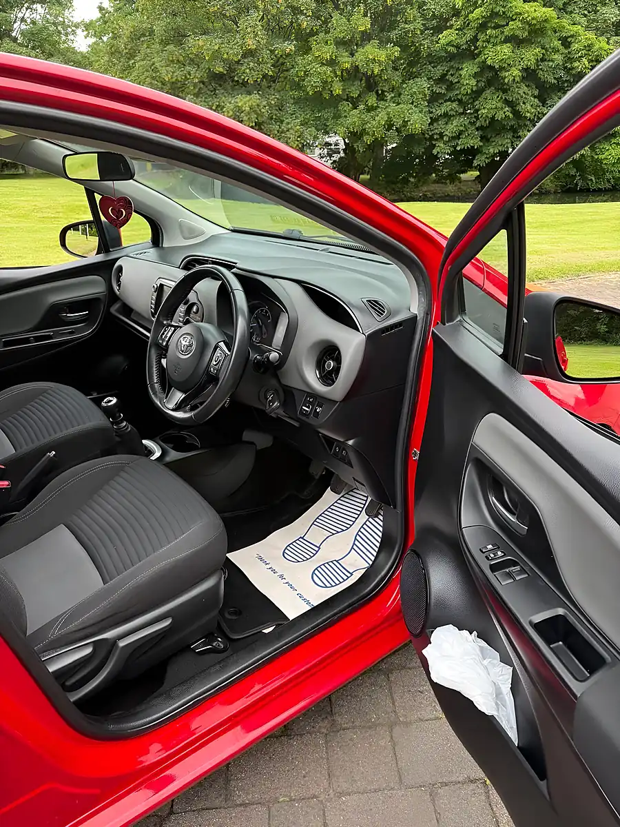 Used 2017 Toyota Yaris Icon Red - Interior and Exterior details 15