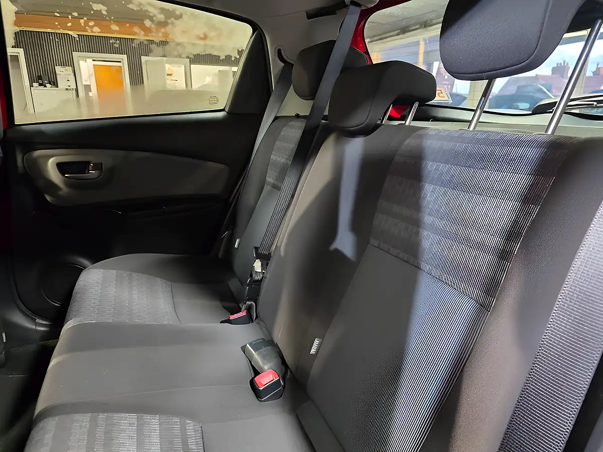 Used 2017 Toyota Yaris Icon Red - Interior and Exterior details 12