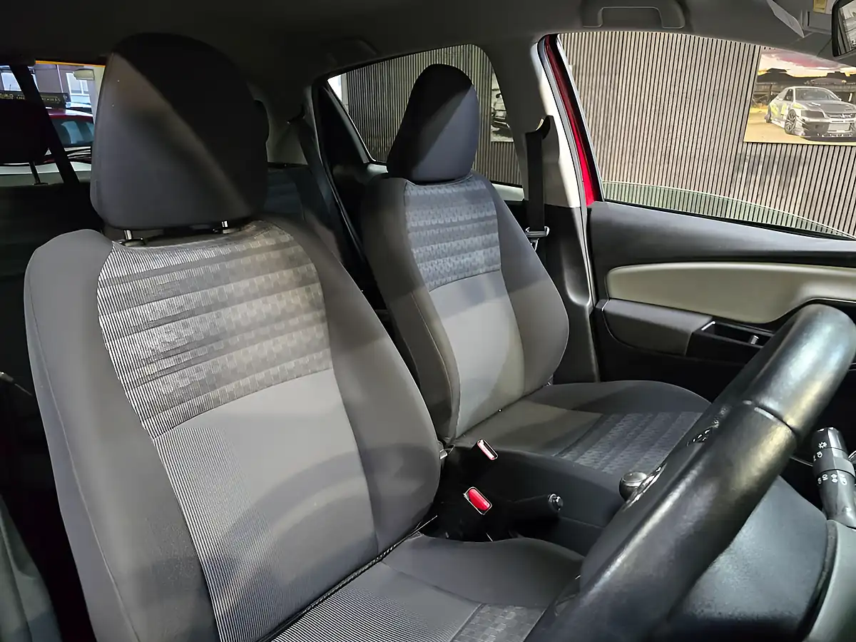 Used 2017 Toyota Yaris Icon Red - Interior and Exterior details 19