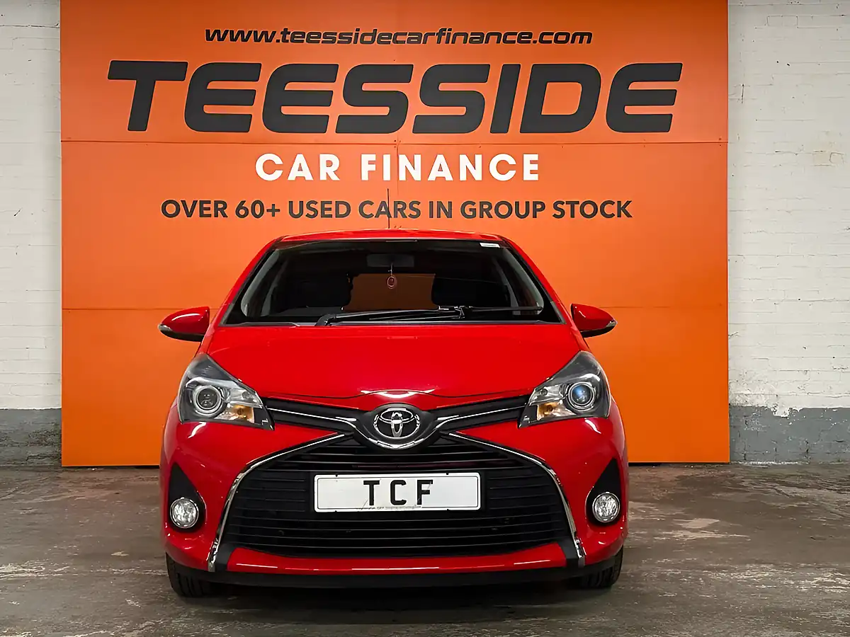Used 2017 Toyota Yaris Icon Red - Interior and Exterior details 12