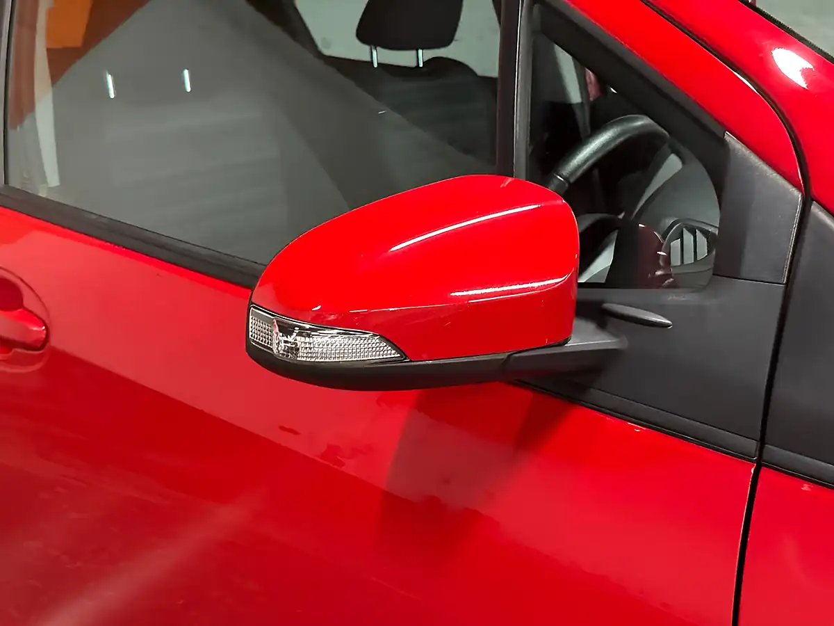 Used 2017 Toyota Yaris Icon Red - Interior and Exterior details 15