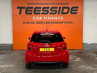 Used 2017 Toyota Yaris Icon Red - Interior and Exterior details 16