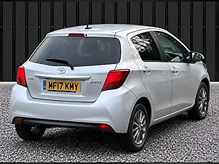 Used 2017 Toyota Yaris Icon Silver - Interior and Exterior details 6