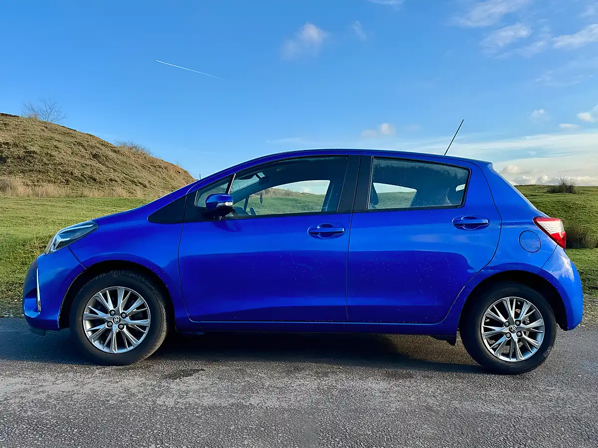 Used 2017 Toyota Yaris Icon Tech Blue - Interior and Exterior details 11