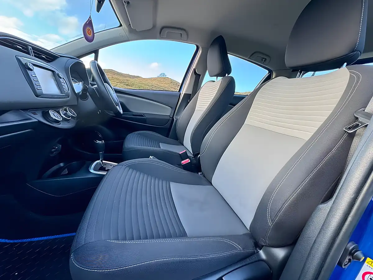 Used 2017 Toyota Yaris Icon Tech Blue - Interior and Exterior details 19
