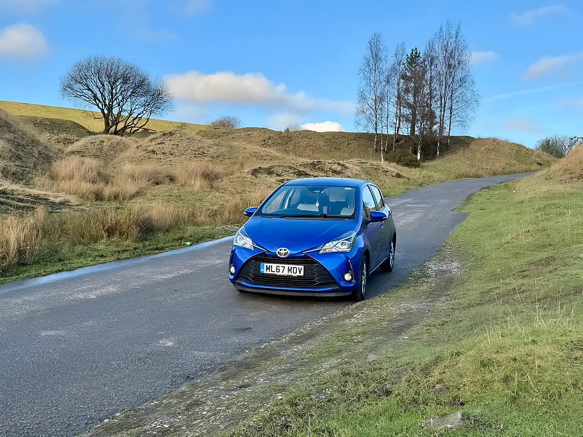 Used 2017 Toyota Yaris Icon Tech Blue - Interior and Exterior details 4