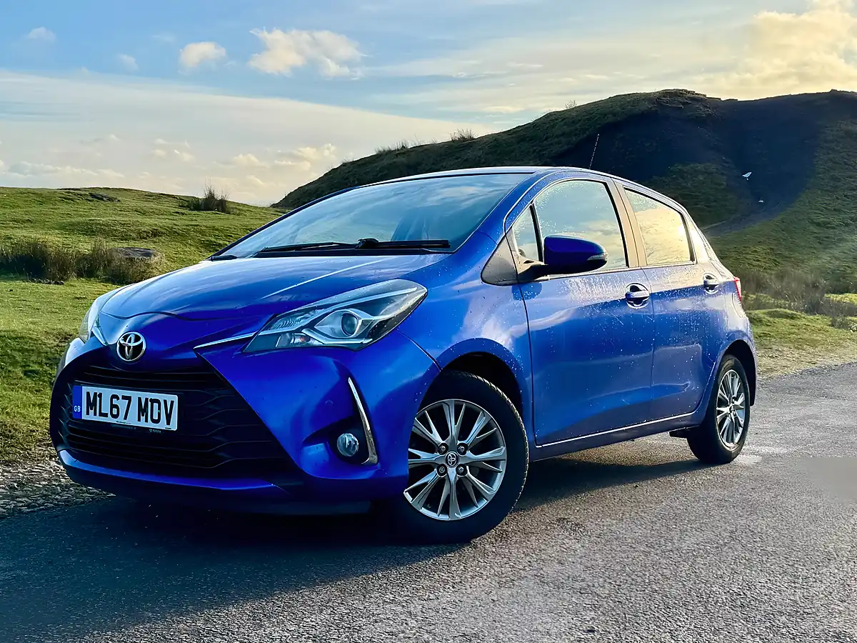 Used 2017 Toyota Yaris Icon Tech Blue - Interior and Exterior details 5