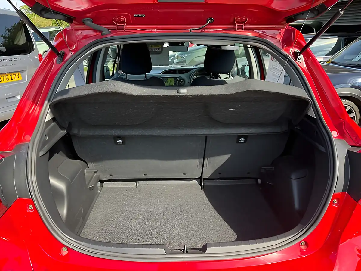 Used 2017 Toyota Yaris Icon Tech Red - Interior and Exterior details 15