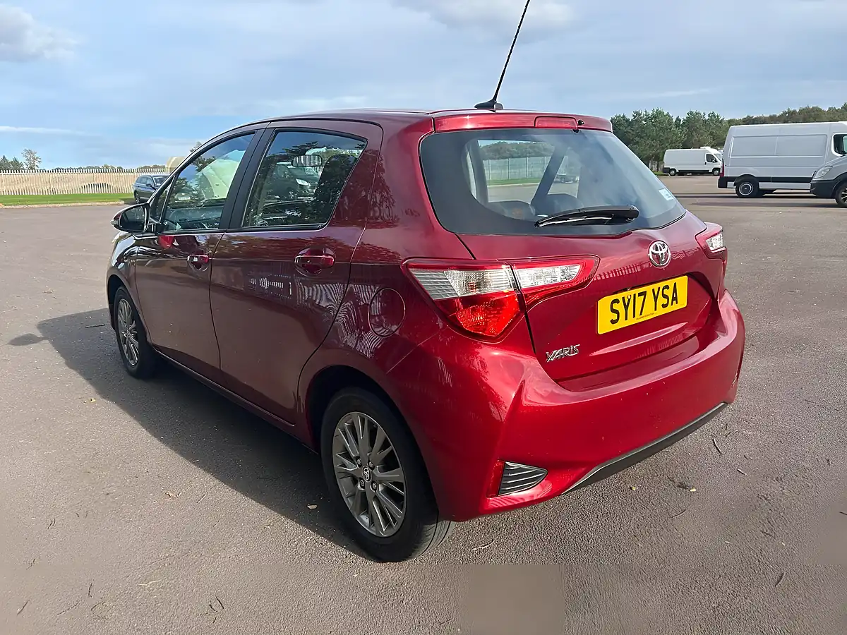 Used 2017 Toyota Yaris Icon Tech Red - Interior and Exterior details 4