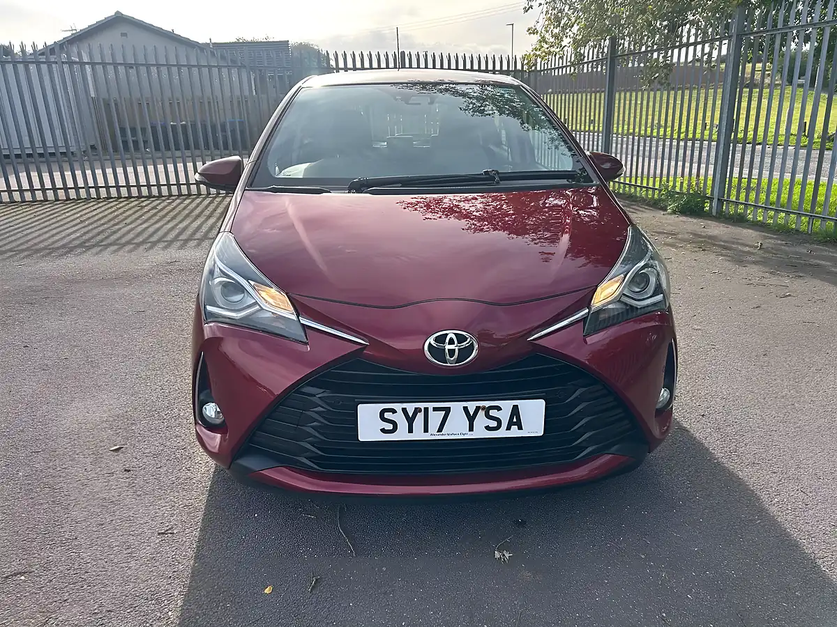Used 2017 Toyota Yaris Icon Tech Red - Interior and Exterior details 6
