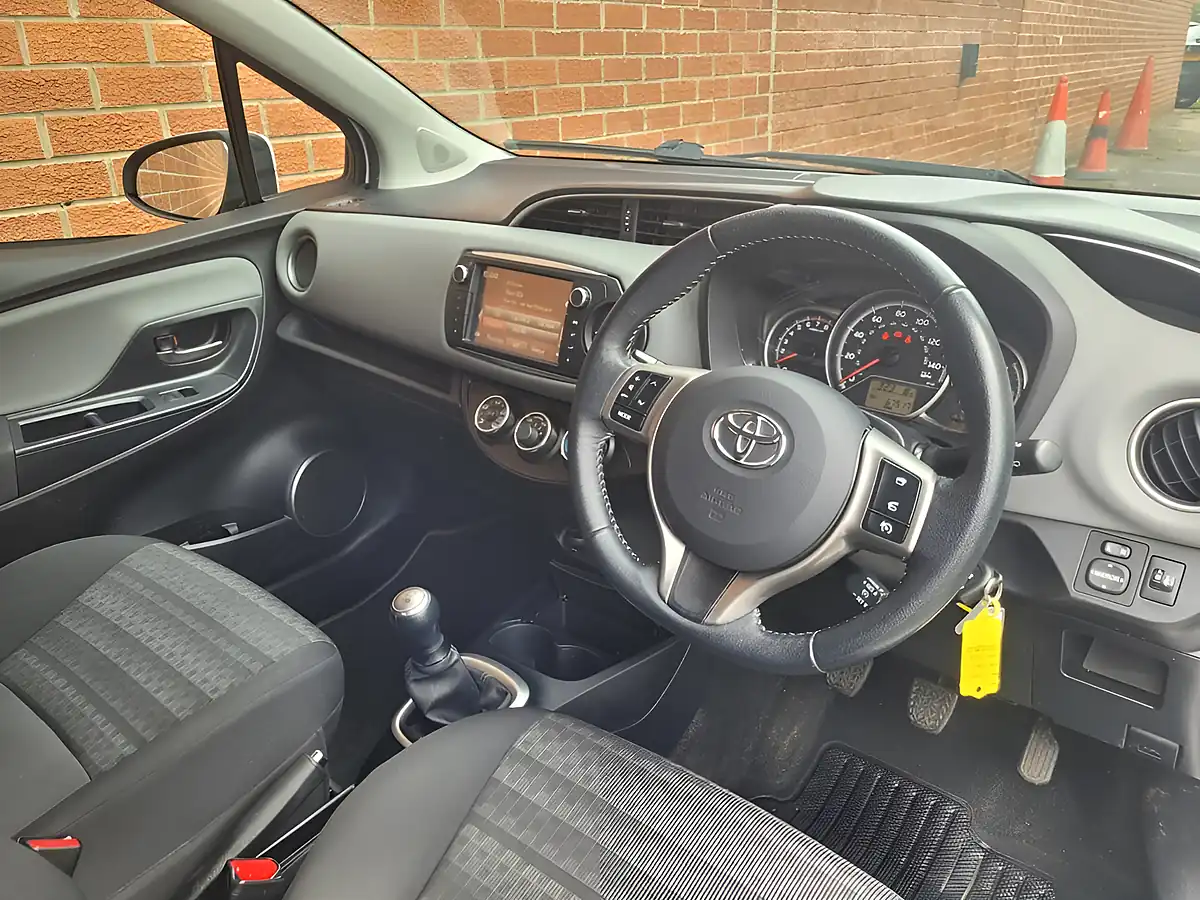 Used 2017 Toyota Yaris Icon White - Interior and Exterior details 18