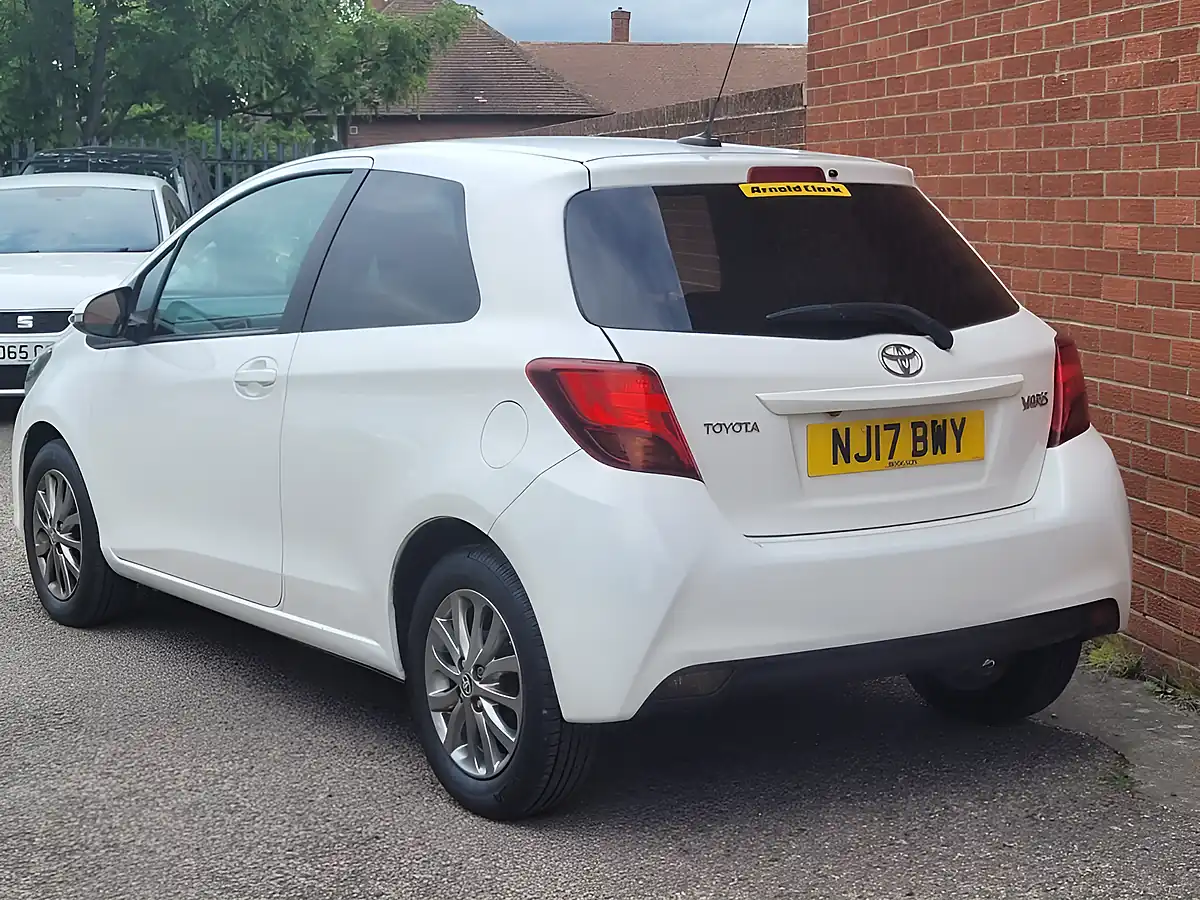 Used 2017 Toyota Yaris Icon White - Interior and Exterior details 6