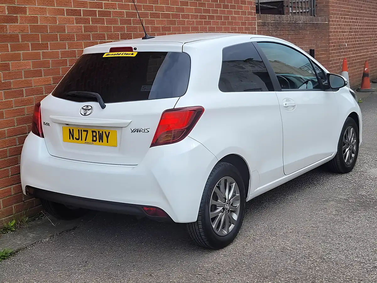 Used 2017 Toyota Yaris Icon White - Interior and Exterior details 9