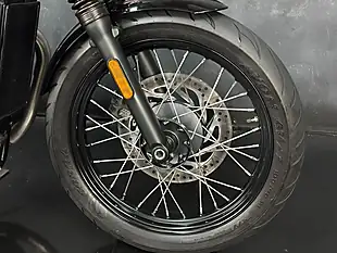 Used 2017 Triumph Bobber 1200 Black - Interior and Exterior details 14
