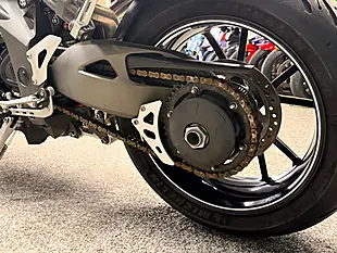 Used 2017 Triumph Speed Triple 1050 S Red - Interior and Exterior details 16
