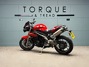Used 2017 Triumph Speed Triple 1050 S Red - Interior and Exterior details 7