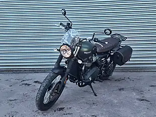 Used 2017 Triumph Street Scrambler Green - Interior and Exterior details 5