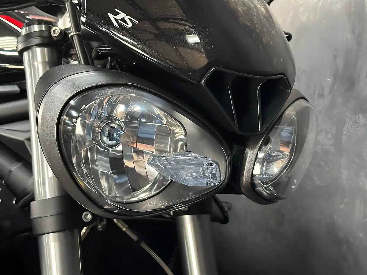 Used 2017 Triumph Street Triple 765 RS Black - Interior and Exterior details 12