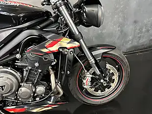 Used 2017 Triumph Street Triple 765 RS Black - Interior and Exterior details 10