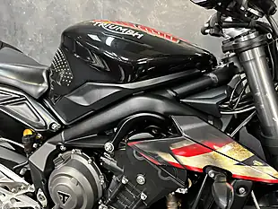 Used 2017 Triumph Street Triple 765 RS Black - Interior and Exterior details 18
