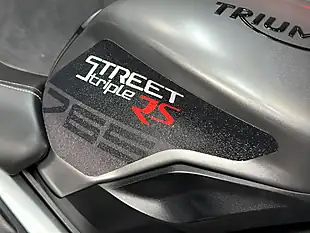 Used 2017 Triumph Street Triple RS Silver - Interior and Exterior details 19